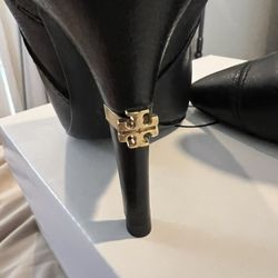 Authentic Tori Burch Stiletto Boots