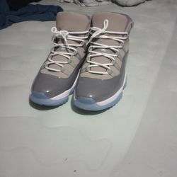 Cool Grey JORDAN  11