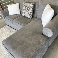 Small Grey Sectional Sofa Couch (DELIVERY AVAILABLE)