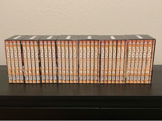 Kodansha Comics Attack on Titan Manga Box Set Lot Vol. 1-34 English Softcover