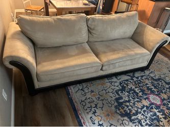 Free couch