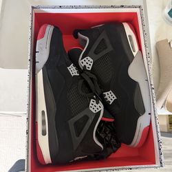 Nike Air Jordan 4 Bred