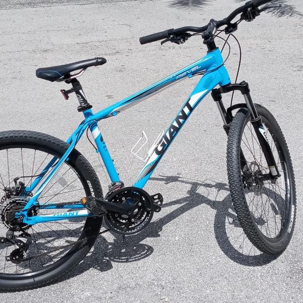 giant revel 6000 series alloy