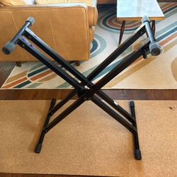 On-Stage Stands KS8291XX Heavy-Duty Deluxe X ERGO-LOK Keyboard Stand