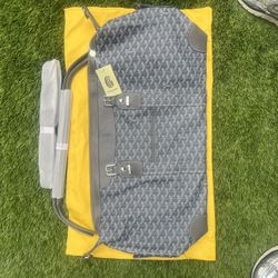 Designer Duffle Bag (grey)