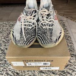 Yeezy Boost 350 V2 Zebra