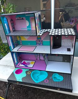 Casa Para Muñecas De L.O.L. As is