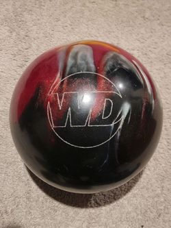 15 Lb Columbia 300 White Dot Bowling Ball