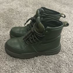 Men’s Nike Air Max Goaterra