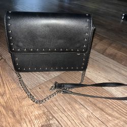 Black Purse 