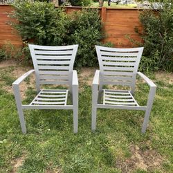 Outdoor Chairs 
