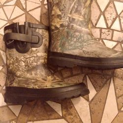 Camo Boots Size 1 Through 2