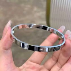 Cartier love bracelet, white gold. 