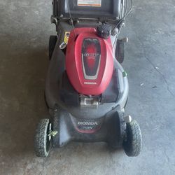 Honda mower