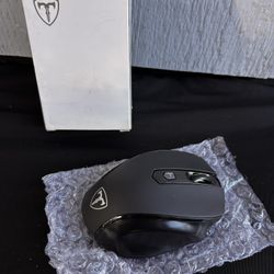 VicTsing D-09 wireless ergonomic optical mouse