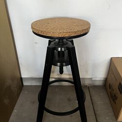 Wooden Bar Stools With Cork Seat
