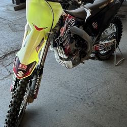 2011 Suzuki RMZ-250