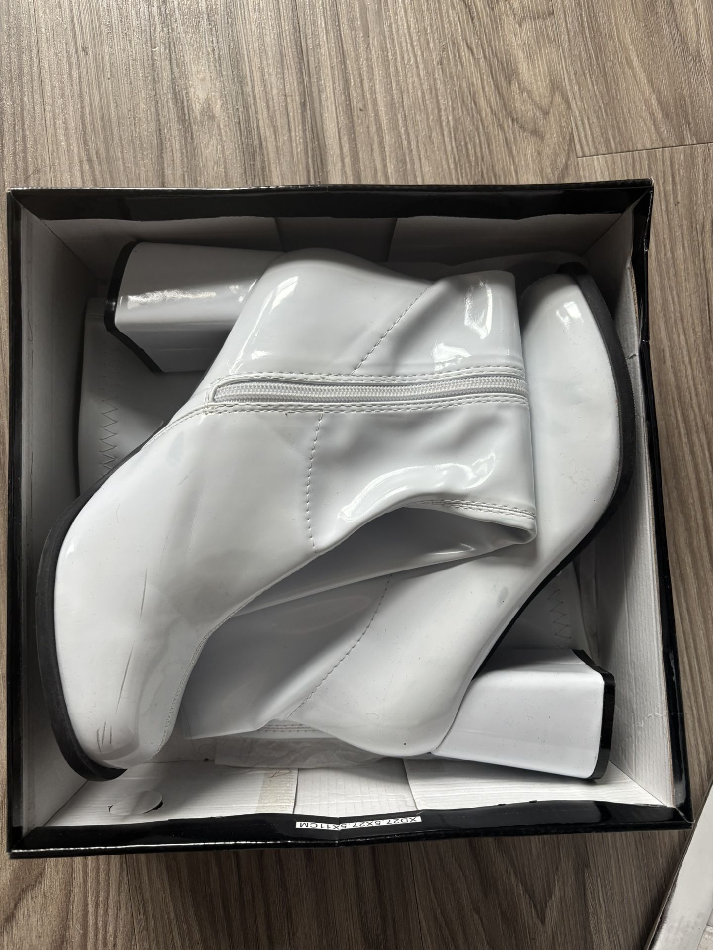 White Gogo Boots Size 9