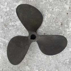 BRASS PROPELLER 