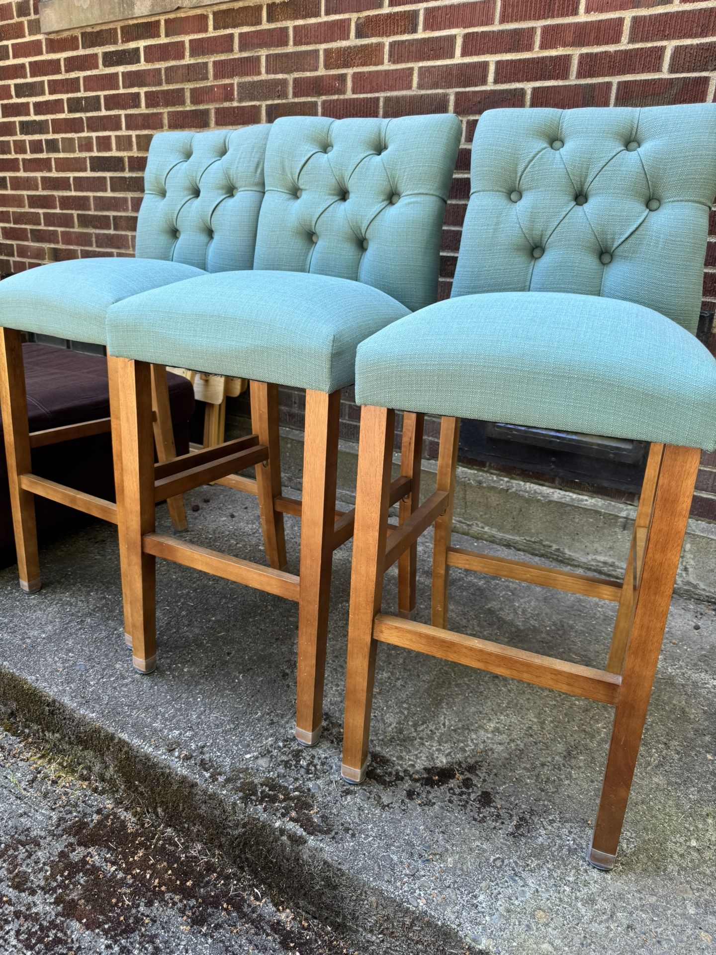 bar stool