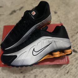 Sz 12 Men Nike Shox New In Box Unworn
