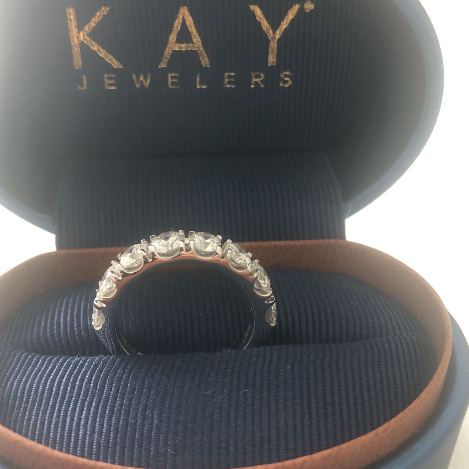 Wedding diamond ring