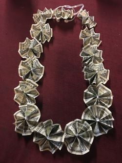 Money Lei