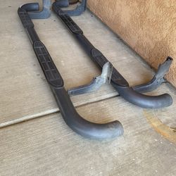 06-10 Hummer H3 Running Boards 