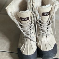 Ugg Rain / Snow Boots