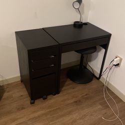 Desk Set