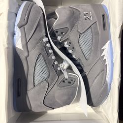 Jordan Retro 5 “Wolf Grey”