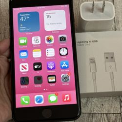 IPhone 8 Plus (64gb) Space Grey UNLOCKED 