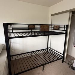 Bunk bed