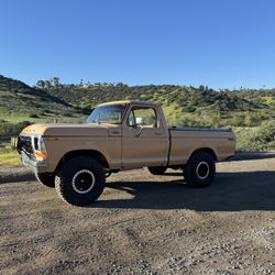 1974 Ford F100 Short Bed 