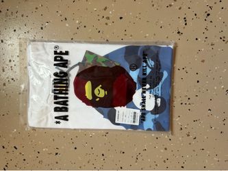 navy blue and white bape shirt 45$