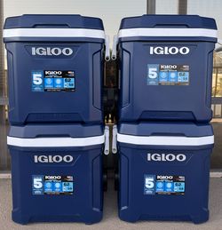 Igloo MaxCold Latitude 62-quart Roller Cooler