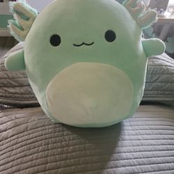 Axolotl squishmallow