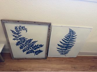 2-piece set of botanical wall art from Kirkland's,