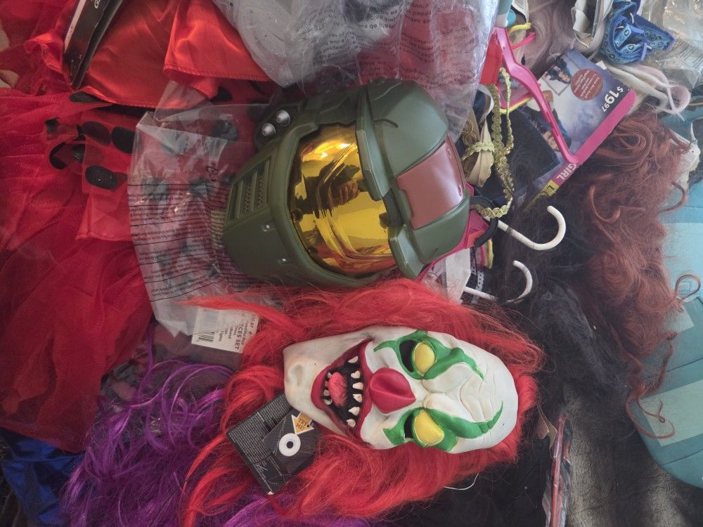 Halloween mask & wigs costumes