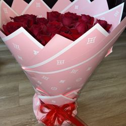 Flores Naturales/ Flower Arrangement/ Roses / Rosas 