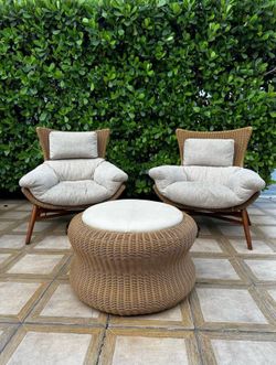 2 Big Chairs + 1 Ottoman