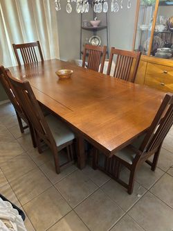 Double Leaf Dining Table