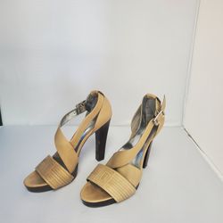 Calvin Klein Heels Size 8 Womens "Mirian" Nude Patent Ankle Strap Shoes EUC Gold