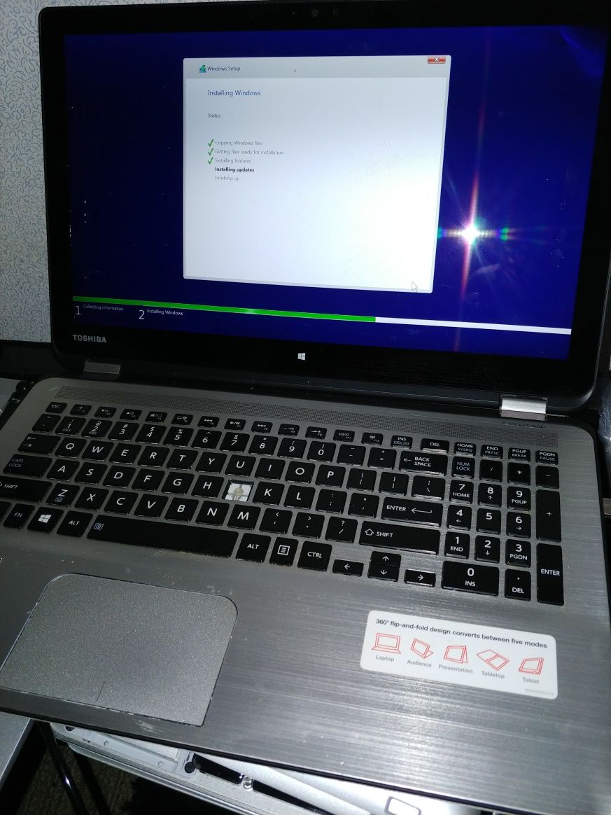 Toshiba Satellite 2-in-1 360° convertable laptop