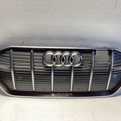 2019 2020 2021 2022 2023 AUDI E TRON GRILLE