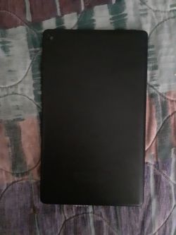 AMAZON FIRE TABLET