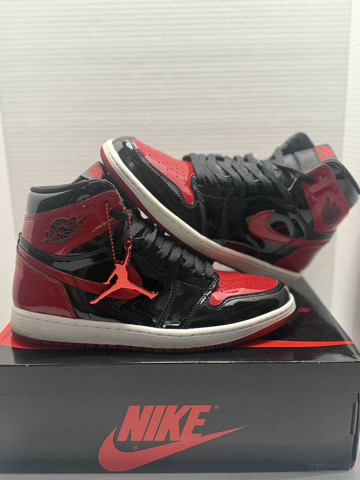 Jordan 1 Bred Patent Leather