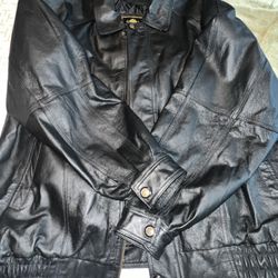 Giovanni Verucci Italian Black Leather Jacket, Size XL
