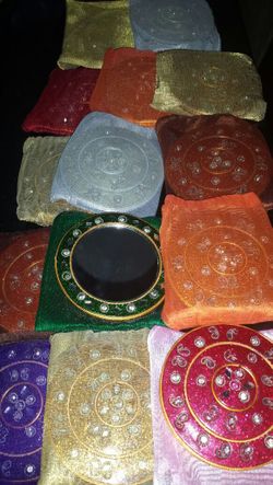 Purse or pocket Mirror - Set of Eight Rajasthani Sparkling�mirrors