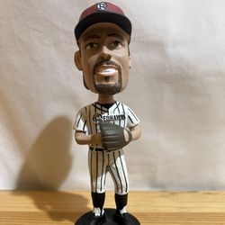 2012 NL CY YOUNG RA DICKEY OKLAHOMA CITY REDHAWKS BOBBLEHEAD Used Good Condition $15 Meet Up In Irving @dfwgoods